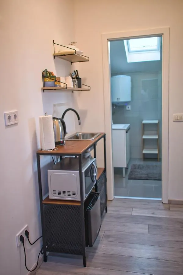Apartments And Rooms B&B Zadar