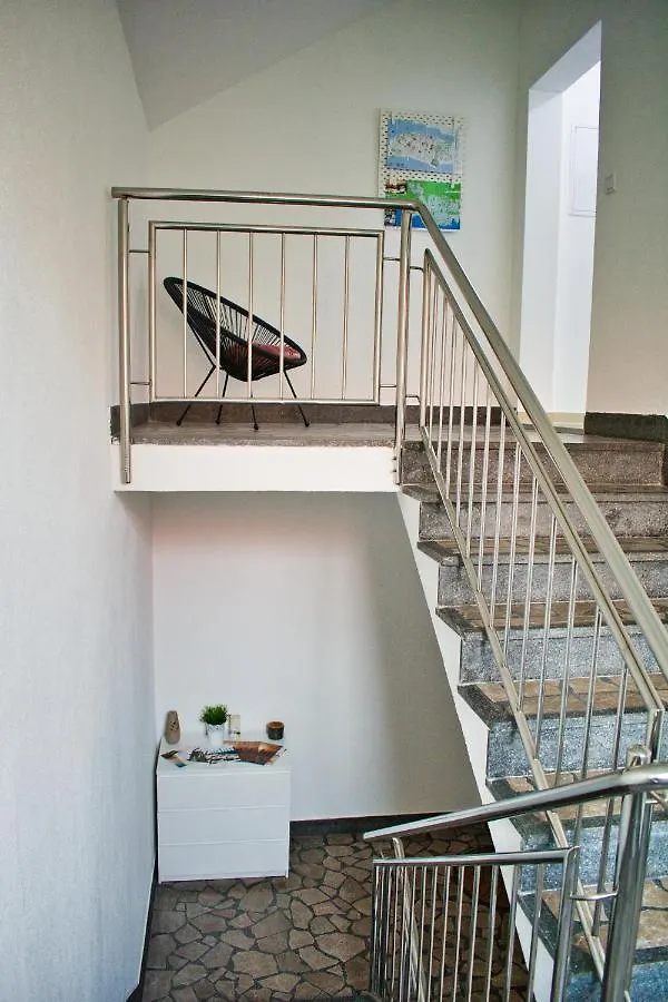 Apartments And Rooms B&B Zadar
